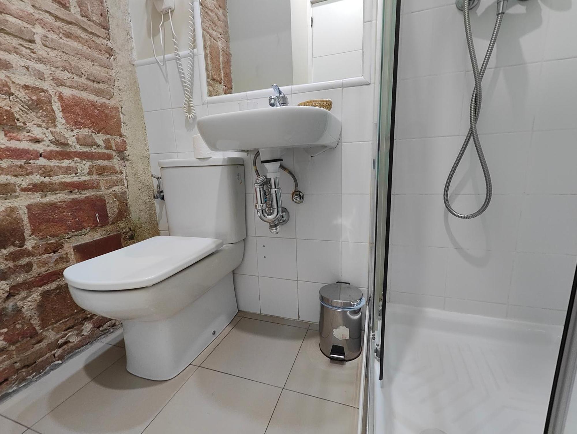 Hostal Madrid 3* Madri