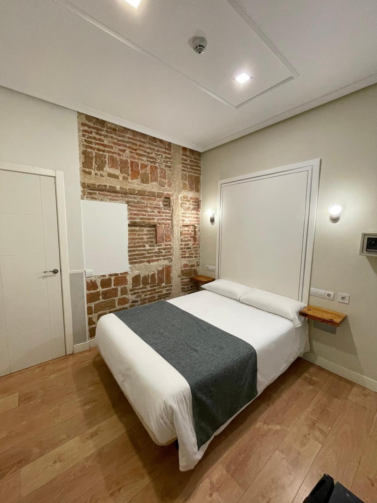 Hostal Madrid 3* Madri