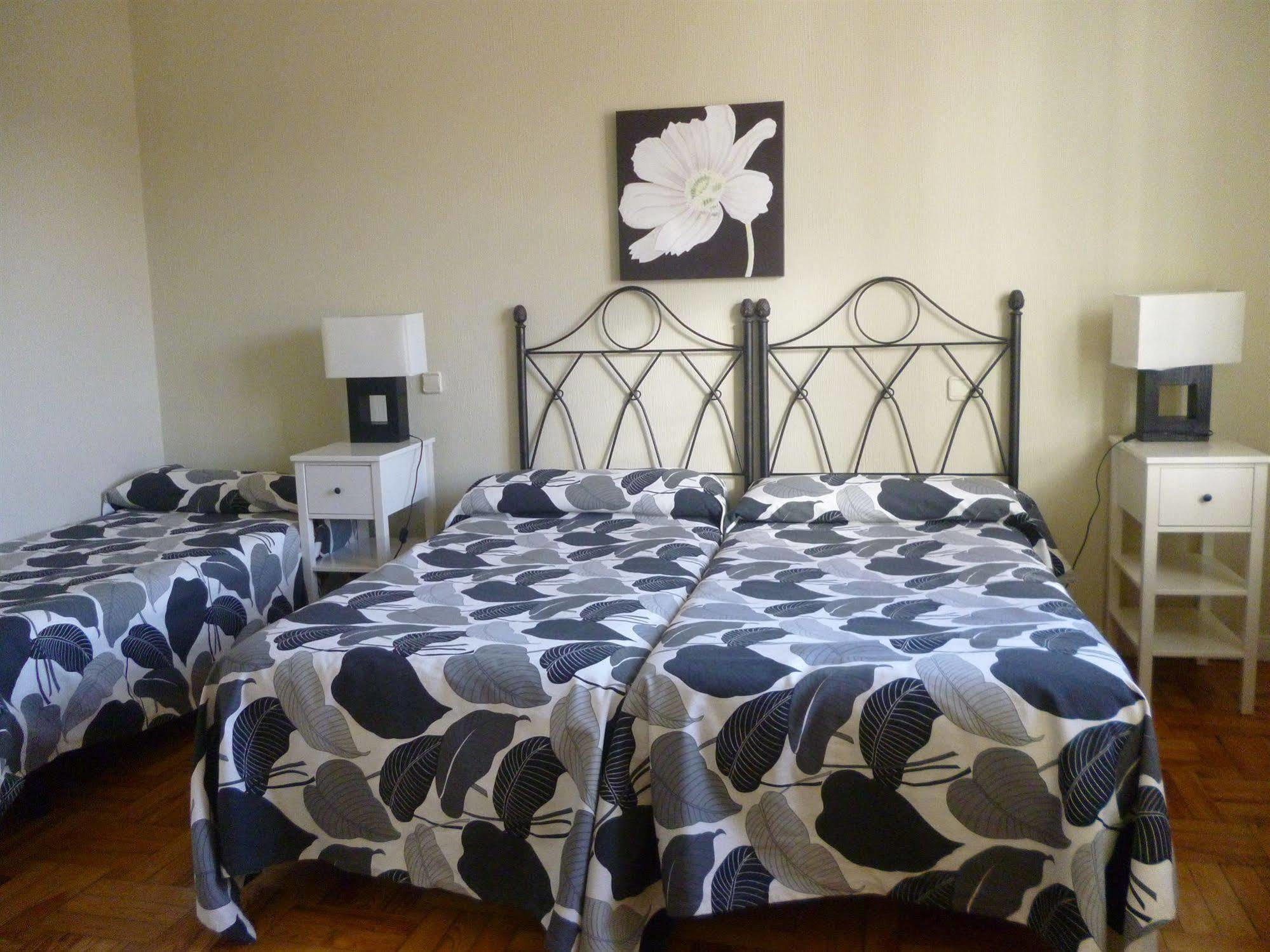 Casa de hóspedes Hostal Madrid Madri
